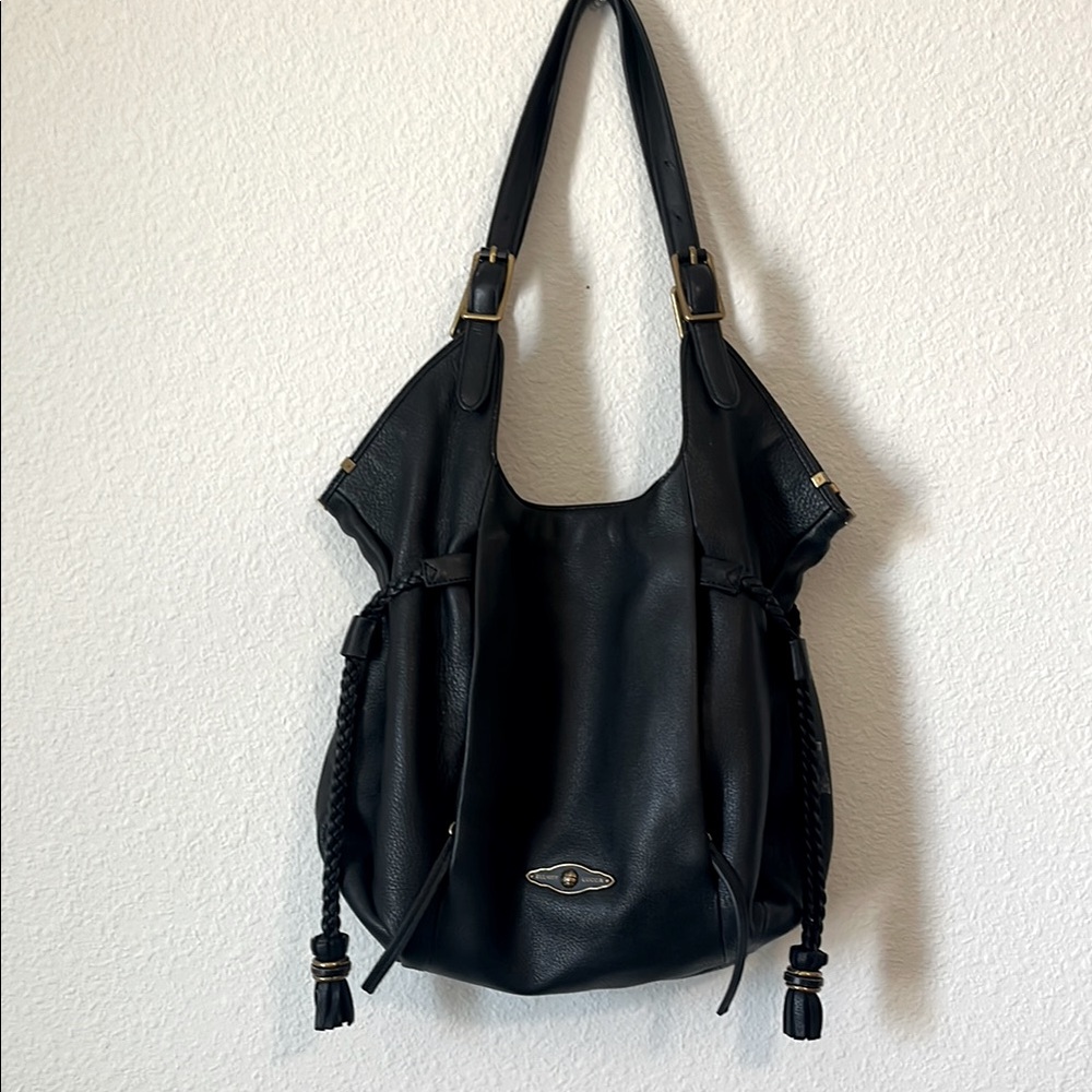 Elegant Black Leather Women's Bag